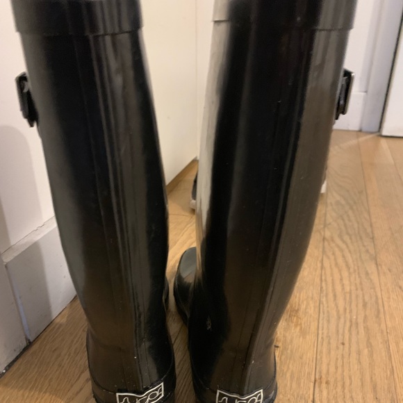 Sugar Shoes - FINAL PRICE Sugar black rainboots!